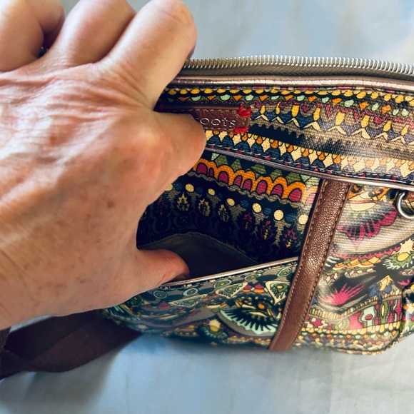 Sakroots Multicolor Patterned Crossbody Bag - Picture 6 of 7